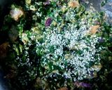 A picture of step 2 of Palak Chicken Pakoda.