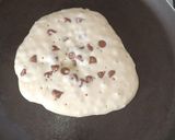A picture of step 5 of Chocolate Chip Pancakes.