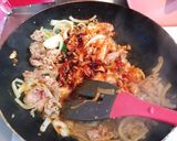 韓式泡菜炒豬肉돼지고기김치볶음的食譜步驟3照片
