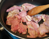 Foto del paso 3 de la receta: Conejo al ajillo