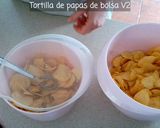 Foto del paso 3 de la receta: Tortilla de papas de bolsa V2