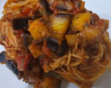 Foto del paso 7 de la receta: Capelini en salsa de berenjena y tomate
