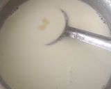 A picture of step 2 of Apple Kheer.