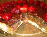 Foto del paso 4 de la receta: Torta de chocolate y frutillas 🍓🍫🍰