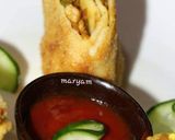 A picture of step 4 of Egg roll bites.