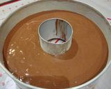 Foto langkah ke 5 dari resep Bolu Coklat Panggang.