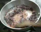 A picture of step 1 of Black Grapes Ice Cream.