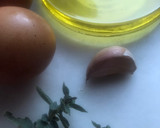 Foto del paso 1 de la receta: Salchichas con tomate y huevo