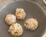 A picture of step 5 of Chicken rice balls with soy dip.