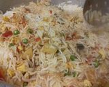 A picture of step 7 of Garlic chicken wings with chineese rice.
