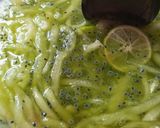 Foto langkah ke 3 dari resep Es kuwut melon.