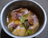 Foto langkah ke 3 dari resep Ayam Goreng Serundeng Memakai Ampas Kelapa.