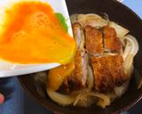 A picture of step 4 of Japanese Pork Cutlet with Egg.