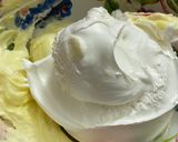 A picture of step 2 of Layered lemon pie.