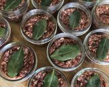 Une image de l'étape 3 de PÂTÉ DE CAMPAGNE AUX FRUITS SECS (en bocaux).