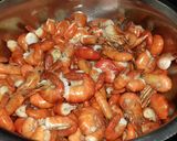 Foto langkah ke 1 dari resep Udang Masak Bawang.