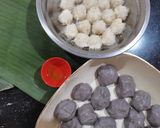 Foto langkah ke 2 dari resep Kue Bugis Ketan Hitam.