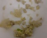 A picture of step 1 of Spring onion paratha.