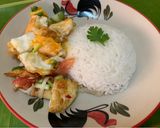รูปขั้นตอนการทำที่ 2 ของ ยำไข่ดาว ราดข้าว 🍛🍳