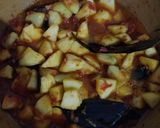 A picture of step 3 of Apple ki sabji.