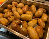 Foto del paso 3 de la receta: Patatas de guarnición con romero y panceta ibérica