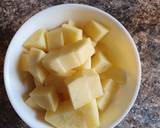 Spaghetti with garlic, oil and potato recipe step 1 photo