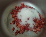 Foto langkah ke 2 dari resep Korean Strawberry Milk.