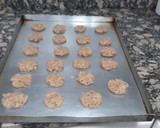 Foto del paso 3 de la receta: Galletitas de almendras, SIN azúcar, gluten, huevo y manteca