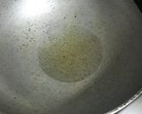 A picture of step 2 of Egg Masala.