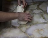 Foto del paso 10 de la receta: PrePizza casera!!🍕🍕