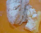 Foto langkah ke 1 dari resep Roti Goreng Ayam.