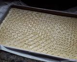 صورة لخطوة 2 من وصفة حلوة الطبقات بالمربى 😋