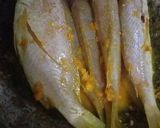 Foto langkah ke 3 dari resep Ikan goreng.