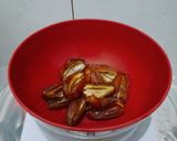 Foto langkah ke 1 dari resep CARA MEMBUAT SUSU KURMA MADU: ENAKNYA NYEGERIN!.