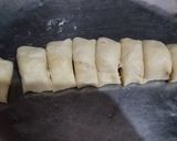 A picture of step 8 of Aloo kachori.