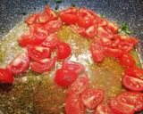 Foto del passaggio 6 della ricetta Calamarata vongole e calamari
