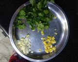A picture of step 2 of Patta Gobhi matar.