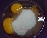 Foto langkah ke 4 dari resep Bolu panggang ekonomis (2 telur).