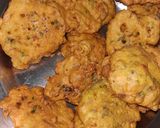 A picture of step 1 of Moms style Kadhi.
