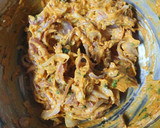કાંદા પકોડા કઢી(kanda pakoda kadhi recipe in Gujarati) રેસીપી સ્ટેપ2ફોટો