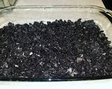 A picture of step 2 of Oreo Pudding Dessert.