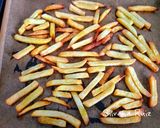 Foto del paso 4 de la receta: 48.🍟Patatas "fritas" ligeras al horno, muy crujientes