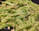 A picture of step 5 of Fried bitter gourd.