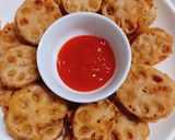 Hình bước làm 3 của món Củ sen kẹp thịt chiên giòn