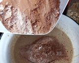 Foto del paso 2 de la receta: Bizcocho de cocoa y frutos rojos 🍰🍓🍒