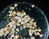 A picture of step 2 of Golden skillet 🥔.
