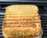 A picture of step 7 of Cheesy Vegetable Masala Grilled Sandwich.