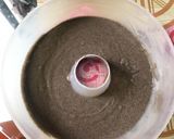 Foto langkah ke 4 dari resep Bolu ketan hitam kukus praktis tanpa mixer.