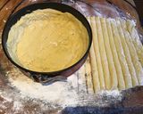 A picture of step 2 of California Farm Plum Pizza.