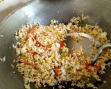 Foto langkah ke 6 dari resep Nasi goreng sosis.